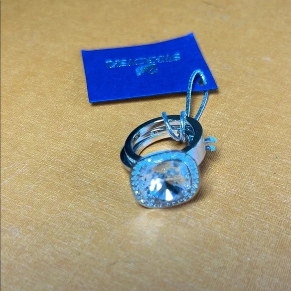 Swarovski ring with Clear Gemstone - Picture 1 of 4